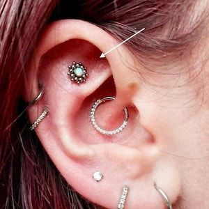 16G Opal Flower Conch Earring, Tragus Jewellery Labret