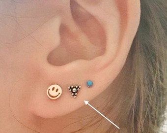 20G Trinity Ball Pyramid Triangle Barbell Silver Gold Tragus Helix