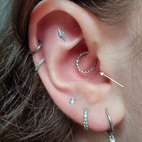 X1 16G 8mm Hinged 316L Stainless Steel Arrow Earring Hoop Silver