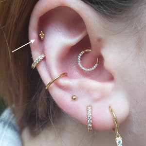 16G Internal Thread Silver Gold Colour Tiny Quad 4 Trinity Ball Labret 6mm Bar Tragus Helix  conch cartilage earring Body Jewellery