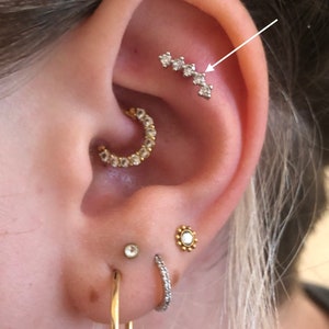 16G Zirconia 5 Crystal Bar Piercing Cartilage Tragus Helix Ear Jewellery 6mm Bar