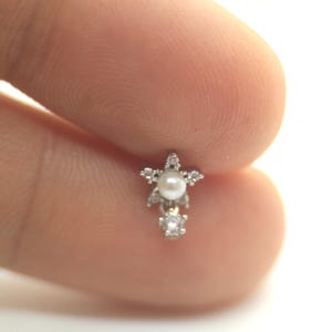 x1 16G Flower Dangle Stainless Steel Silver Barbell Cartilage Earring Piercing Jewellery Helix Stud 6mm Bar