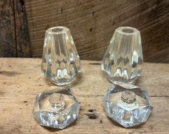 Lote de 4 piezas: Bonito 2,5" y 2" vintage Cristal CLARO Vidrio Art Deco Lámpara Araña Espaciador Columna Cono Triangular Biselado Reparación diy Piezas Prisma