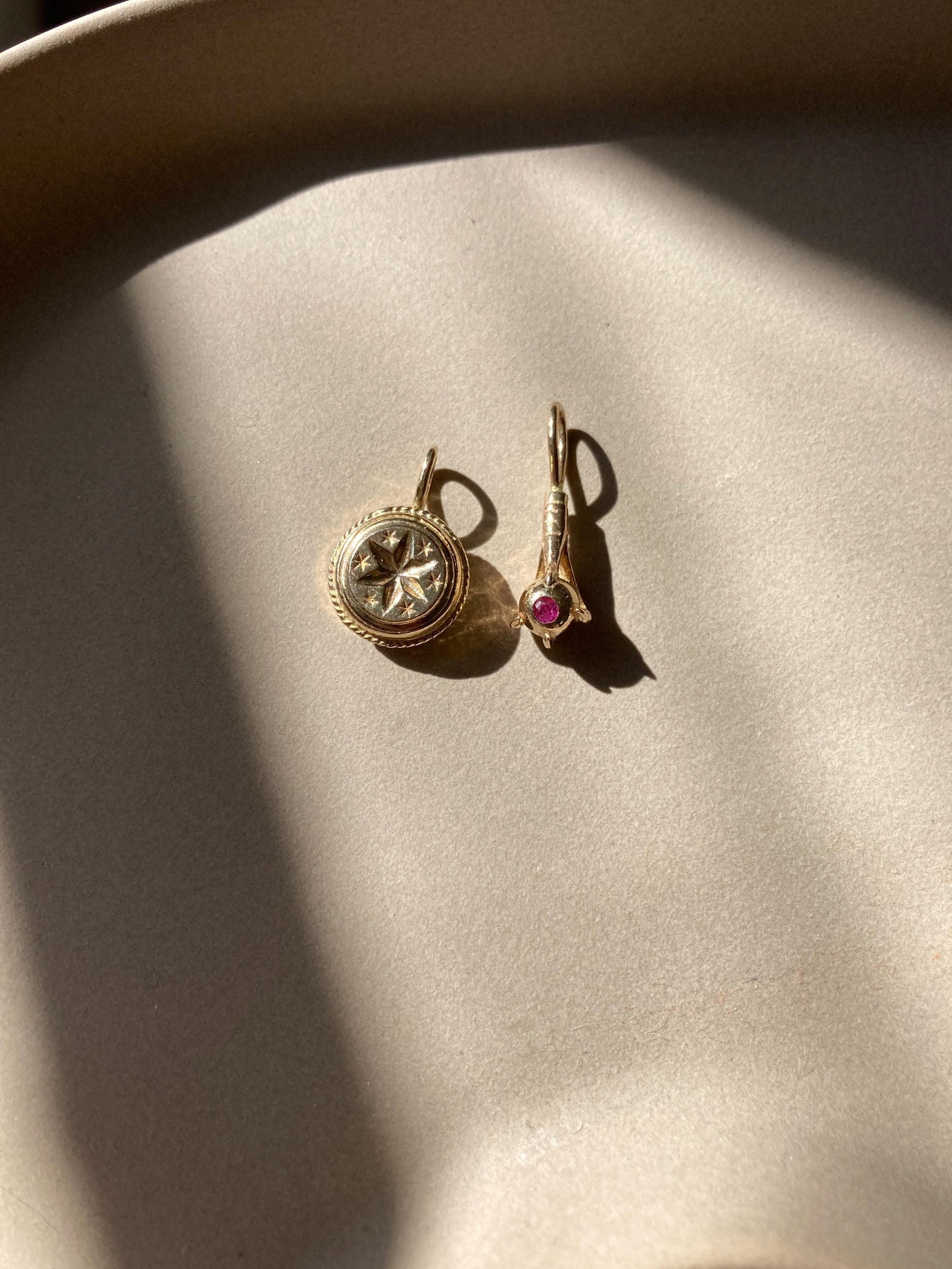 Ruby Claw Pendant. Victorian Ruby Claw Charm. Antique Ruby Talisman ...