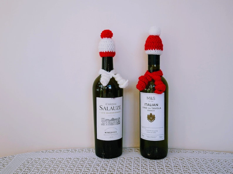 bottle topper knit An easy pattern for crocheted miniature Xmas hat with pompom and spiral scarf for wine bottle tutorial for beginners