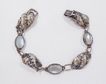 ANGEBOT! Antikes Cini-Armband mit natürlichem Mondstein im Jugendstil, Blattmotiv, Sterlingsilber, passend für Handgelenke mit 16,5 cm Umfang.