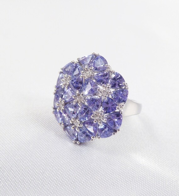 ON SALE! Vintage 6 carats Natural Tanzanite and W… - image 4
