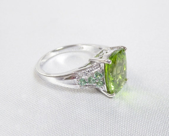 Estate Natural Peridot, Tsavorite Garnet and Diam… - image 4