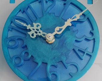 Resina iridiscente 6 "Reloj circular de números elevados