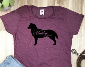 Husky T shirt Husky mom shirt Siberian husky tee Custom dog mom shirt Personalized dog shirt Husky lover gift Gift for dog mom Dog breed tee