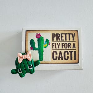 Jolie mouche pour un cactus - Mini cadeau amusant amusant de cactus fantaisie