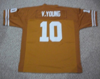 VINCE YOUNG Unsigned Custom College Burnt Orange Sewn New Football Jersey Sizes S-3XL