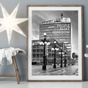 Glasgow print, Schotland fotografie print in zwart-wit. Mensen maken kunst uit Glasgow.