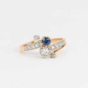 Vintage Toi et Moi ring in gold, sapphire and diamonds