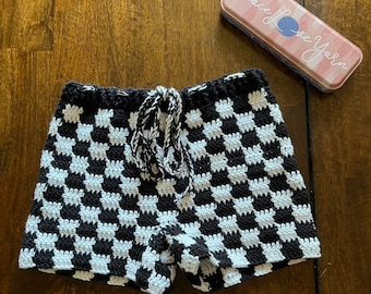 Chelsea | Checkered shorts, crochet shorts, high waisted crochet shorts, crochet checkered shorts, crochet clothes