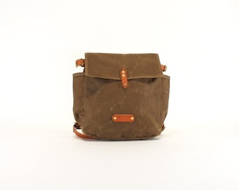 Knapsack | Nutmeg Waxed Canvas