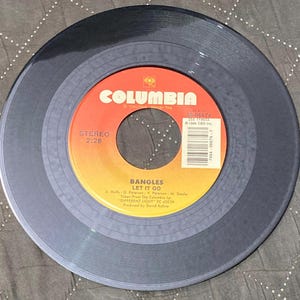 Rare Bangles 7” Vinyl Record Walking Down Youf Street / Let it Go - 1986 Columbia Records