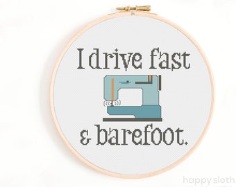 I Drive Fast en op blote voeten naaimachine kruissteekpatroon (digitale download)