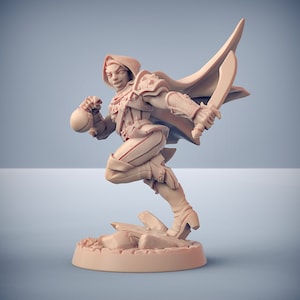 Thieves Guild Adept v4 3D Printed Resin Miniature | Tabletop Role Playing | Dungeons and Dragons | Pathfinder Miniatures | Wargamin