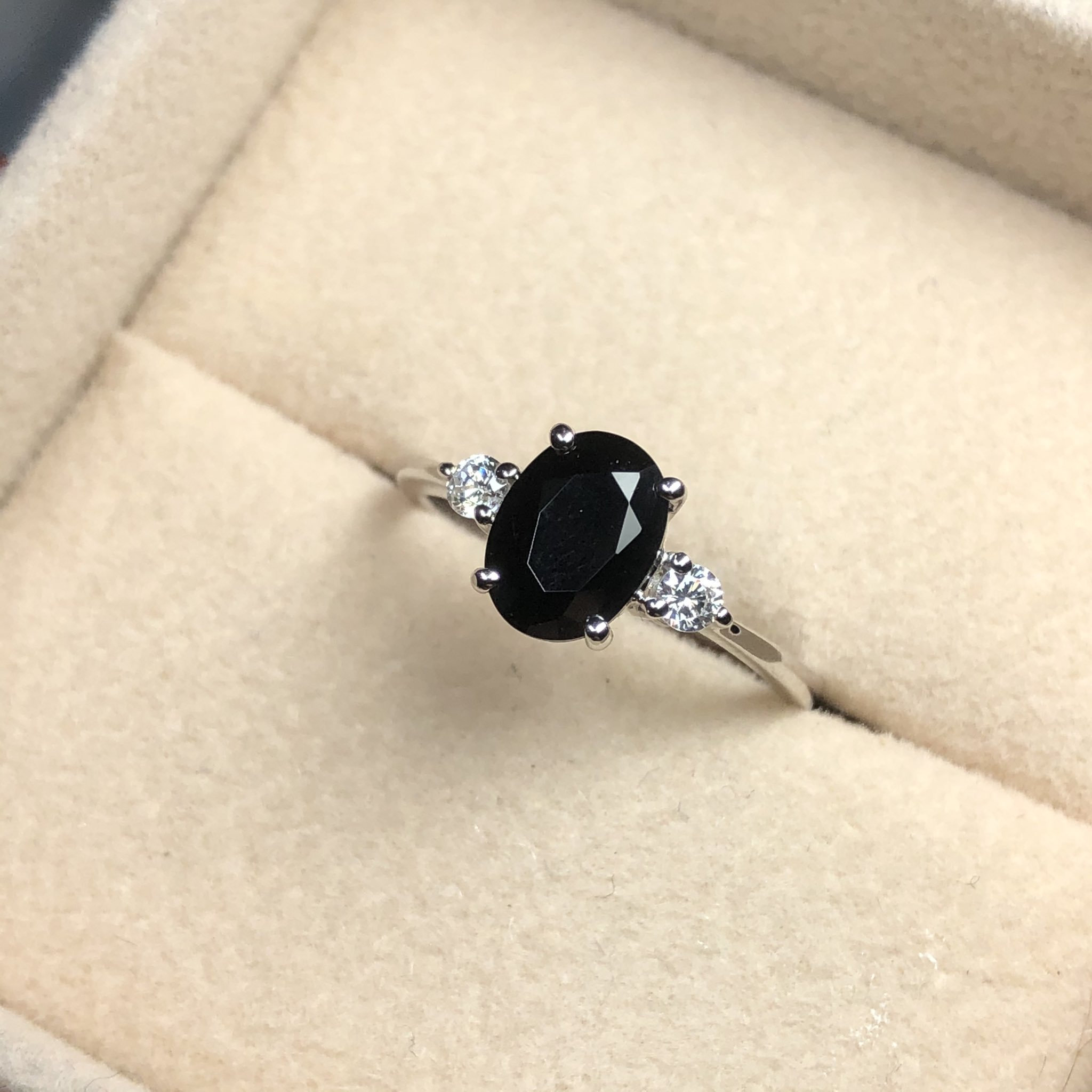 Onyx Iapetus V. 2 // Oval Cut Gemstone Ring Accented Oval | Etsy