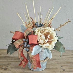 Fall Centerpiece, Fall Farmhouse Floral Arrangement, Autumn Decor, Rustic Fall Decor, Autumn Tabletop Decor