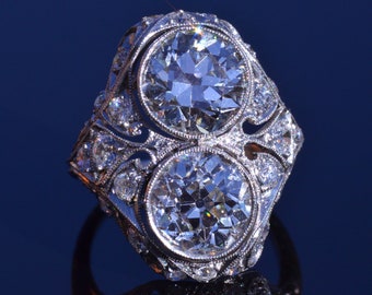 Absolutely Outstanding Antique Two Diamond Filigree Ring Moi et Toi Ring