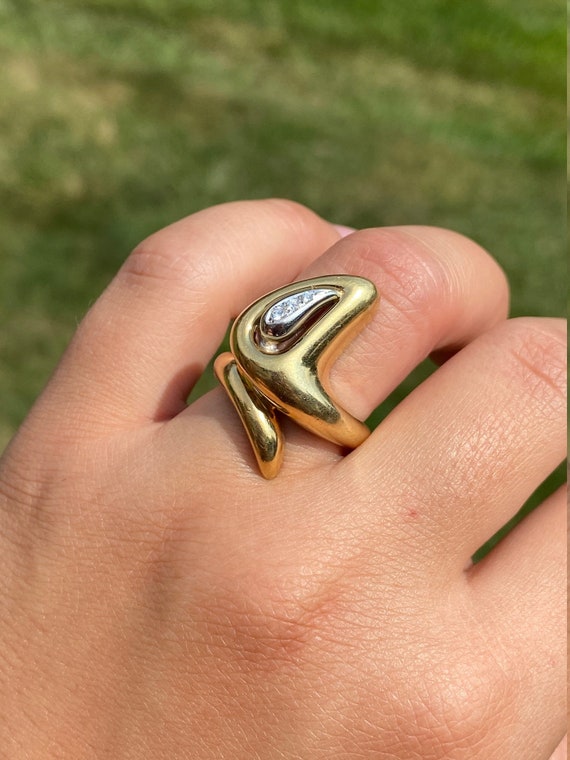 Ladies 18K Gold Italian Snake Style Ring set with… - image 9