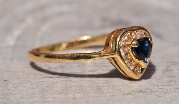 Deep Blue Heart Shaped Sapphire Ring with Diamond… - image 6