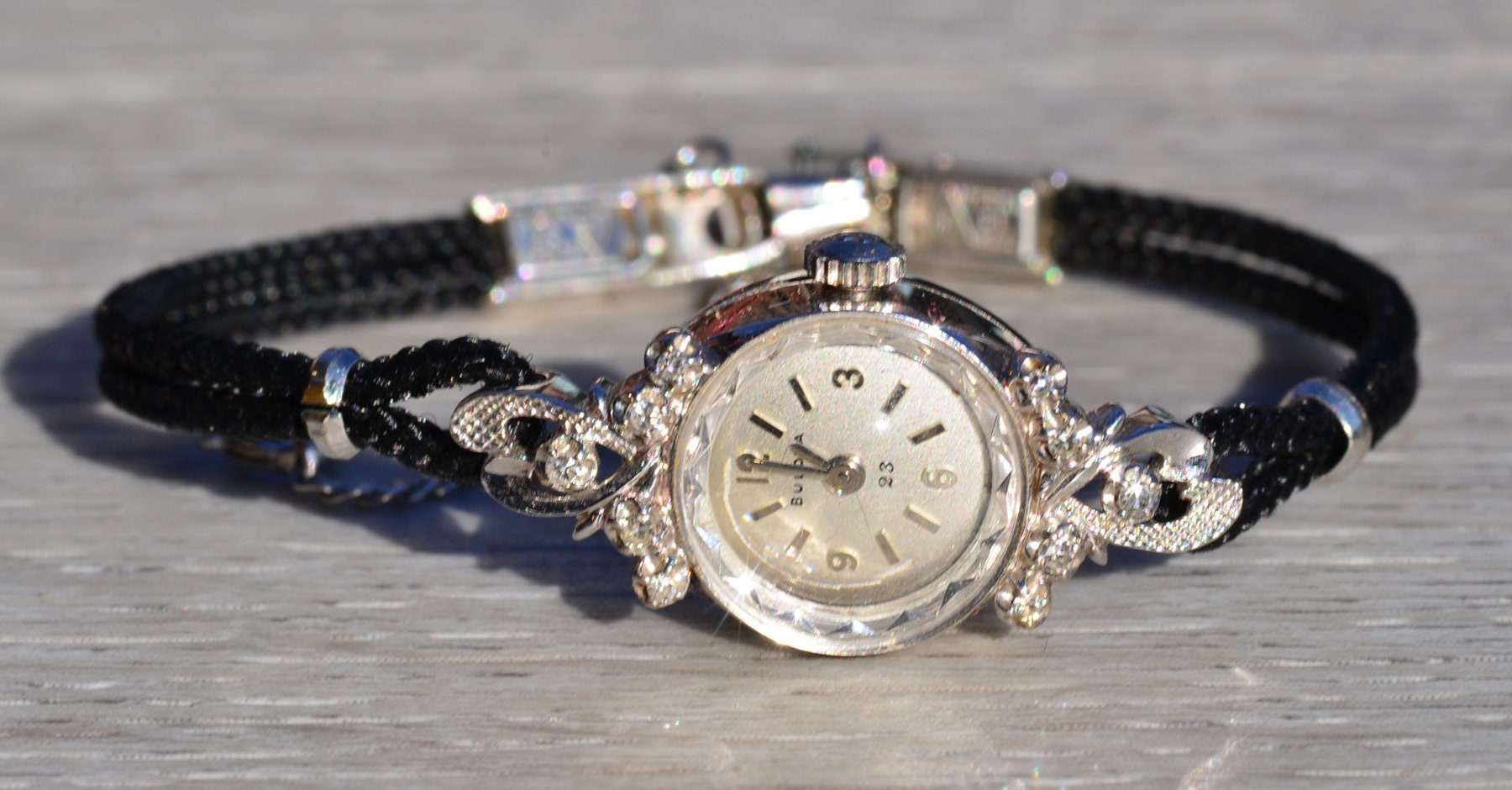 Vintage watch ladies bulova 14k gold with diamonds - Etsy 日本 Vintage watch ladies bulova 14k gold with diamonds - Etsy 日本