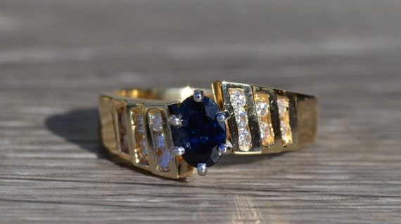 Ladies 14K Gold Sapphire and Diamond Ring - image 6