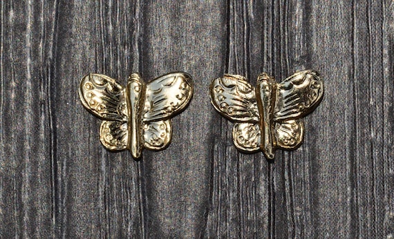 Ladies 14K Yellow Gold Butterfly Stud Earrings - image 1