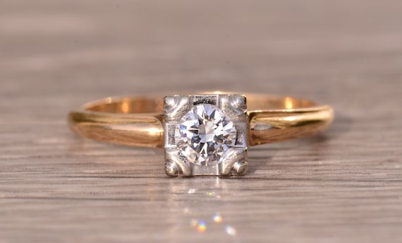 Antique Solitaire Engagement Ring