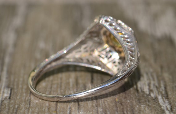 Antique Filigree Ring set with Natural Yellow Sap… - image 4
