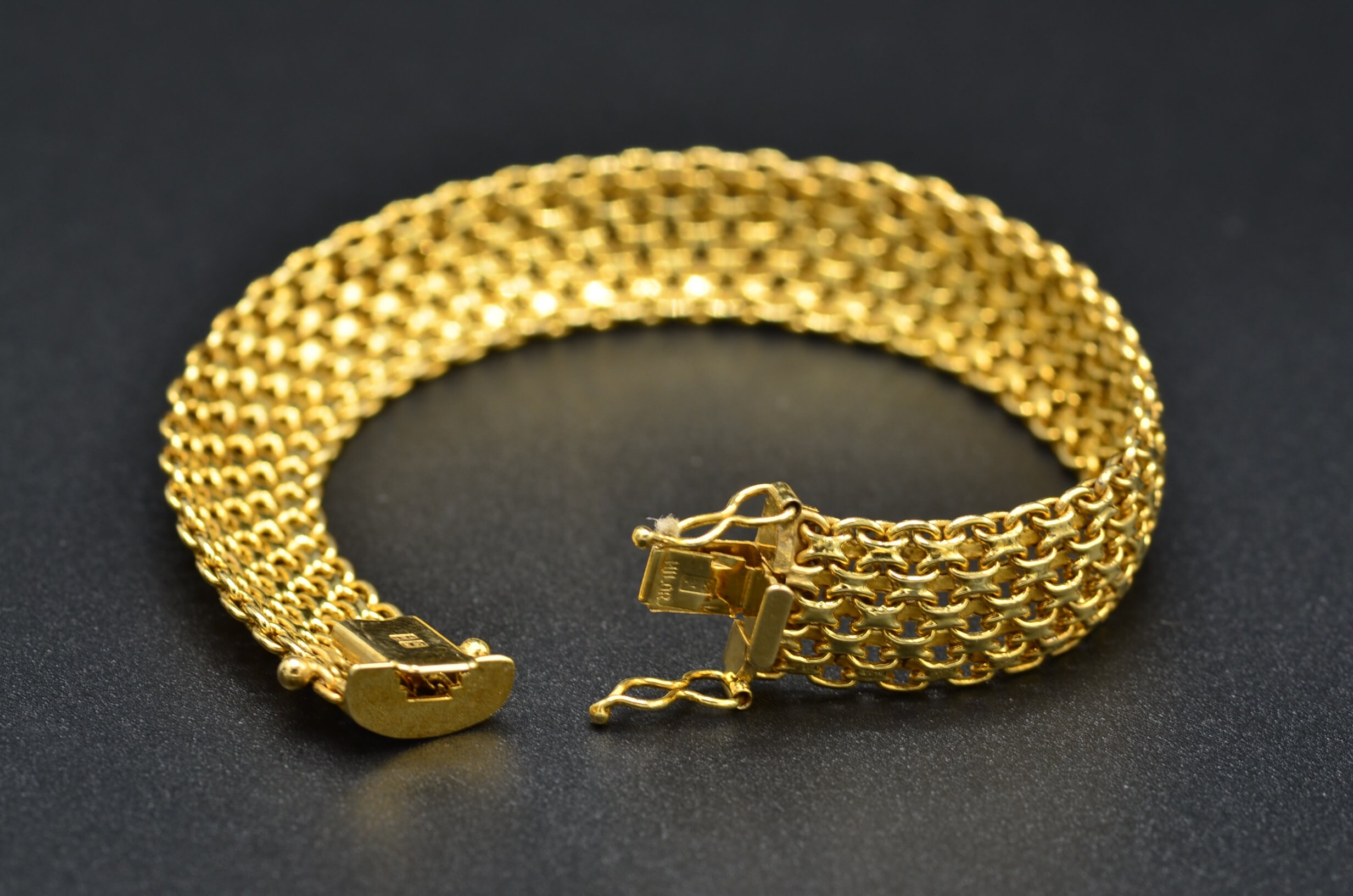 Vintage Italian Made Mesh Bracelet in 14 Karat Yellow Gold Etsy