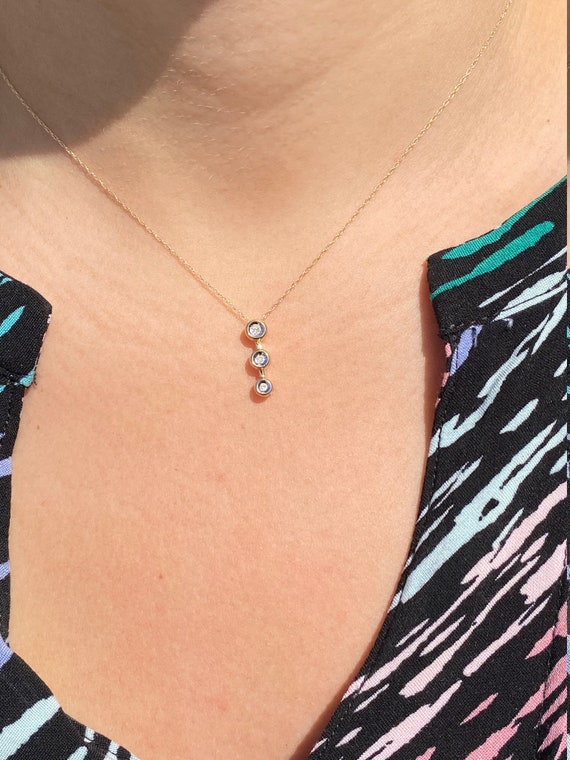 Ladies 10K Three Diamond Drop Necklace - image 3
