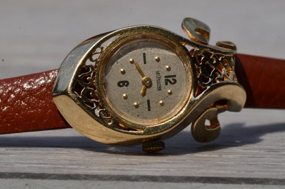 Ladies Retro Le Coultre Wrist Watch - image 1