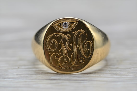 Men's Antique 14K Hand Engraved Signet Ring set w… - image 1