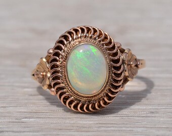 Opal Ring in Rose Gold