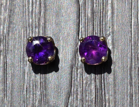 Ladies 14K Yellow Gold Amethyst Stud Earrings - image 1