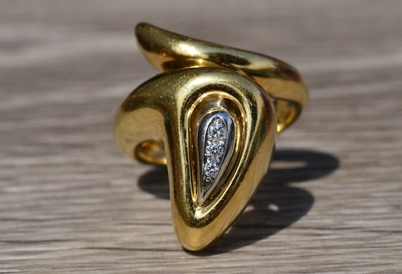 Ladies 18K Gold Italian Snake Style Ring set with… - image 1
