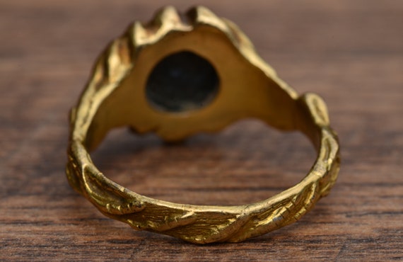 Signed Ring set with Ancient Coin Motif in 18 Kar… - image 4