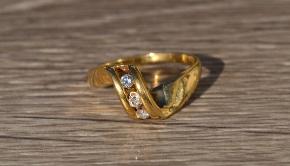 Ladies 14K Gold Modified Bypass Diamond Ring - image 6