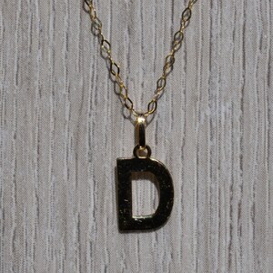 Damas 14K Oro Amarillo D Collar Inicial