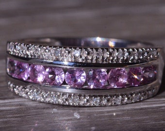 Anillo de topacio rosa y diamantes