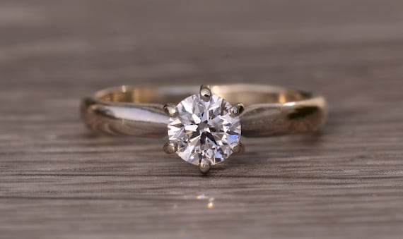 Solitaire Engagement Ring with 0.47 carat Natural… - image 6