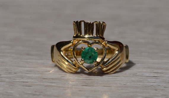 Ladies Yellow Gold Claddaugh Ring set with Emerald - image 6