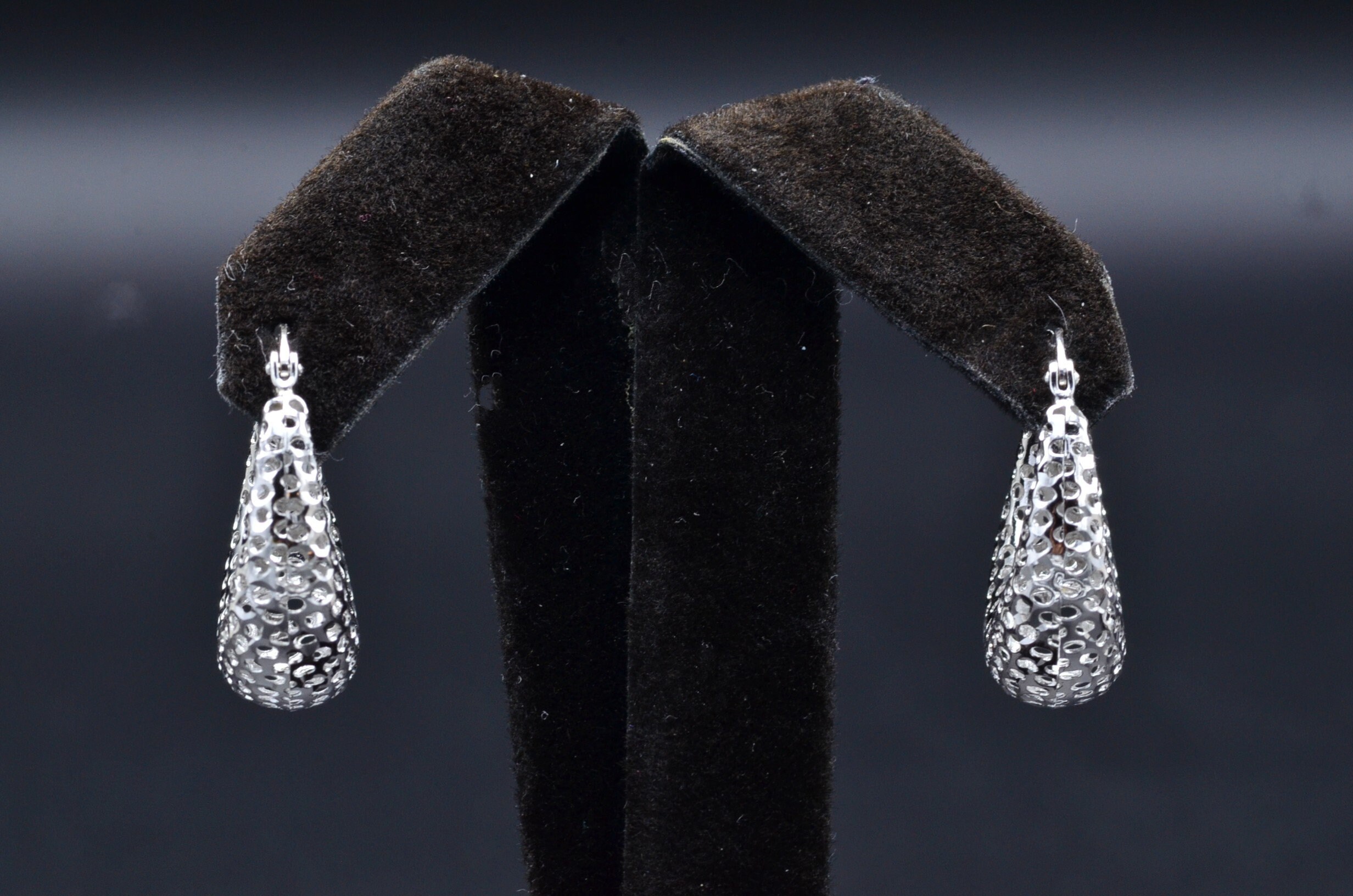 レディース 14K ホワイトゴールド ダイヤモンドカット ホローフープ