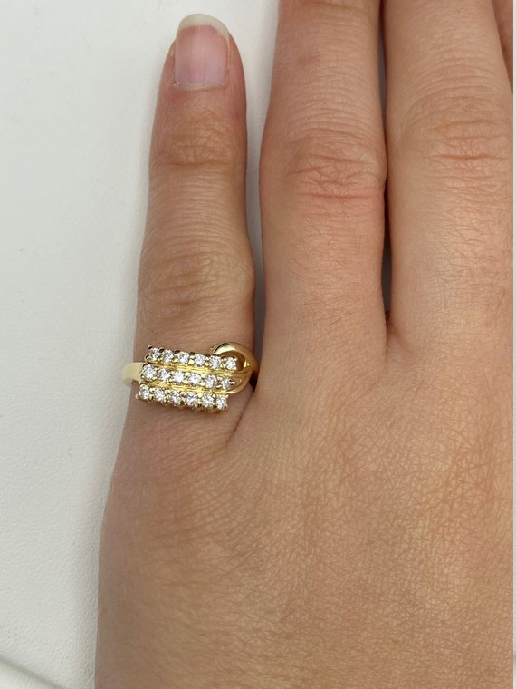 Ladies Vintage 14K Yellow Gold Diamond Ring - image 7