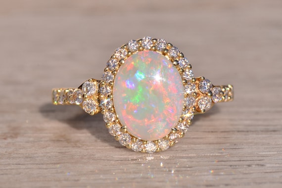 Australian Opal and Diamond Ring in Yellow Gold - image 7