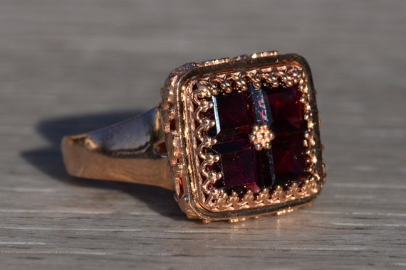 Ladies Antique Rose Gold and Garnet Cocktail Ring - image 5